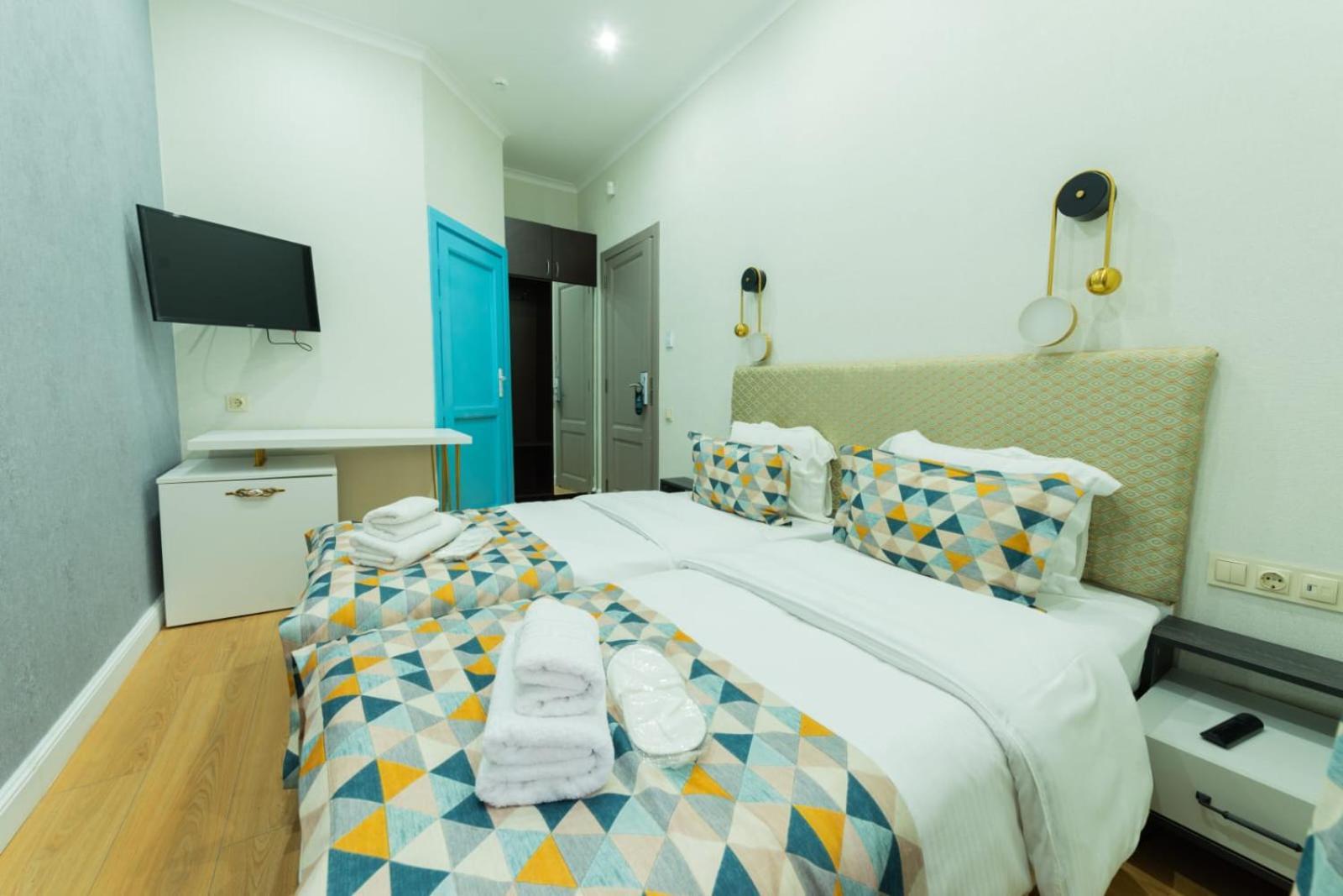 Marita Hotel Tbilisi Bagian luar foto